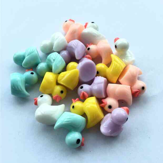 Roztomilé miniaturní figurky kachny- ozdoby velikonoční dekorace velikonoční zahrady