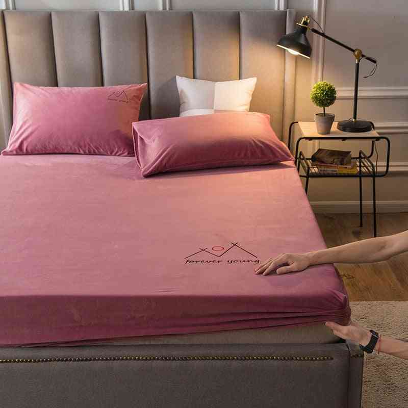 Winter Warm, Velvet Fitted Protective Cover  / Bed Sheet For Mattress