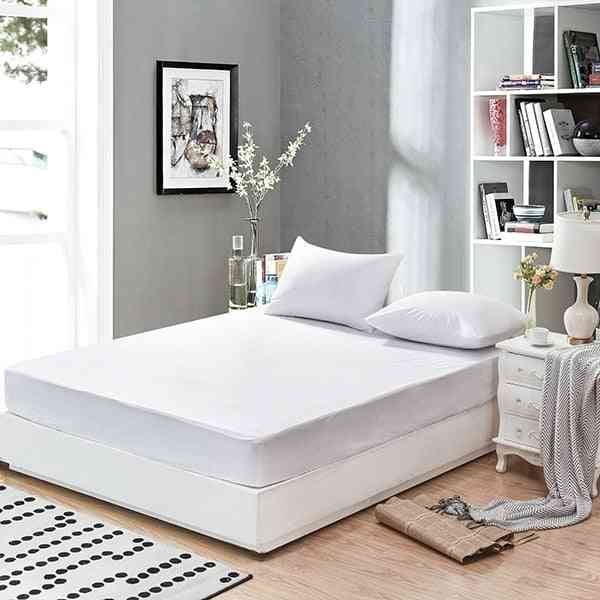 Smooth, Waterproof Mattress Protector Cover For Bed