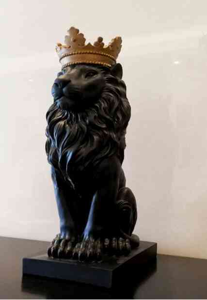 Crown Lion, Bear Statue Handicraft Sculpture Home Decor