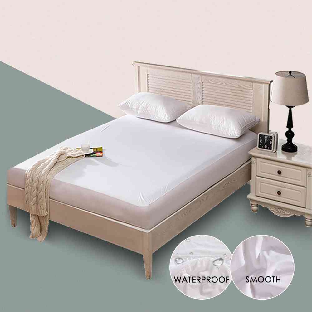 Solid White Wetting Smooth Breathable Waterproof Hypoallergenic Polyester Mattress Protector Cover For Bed