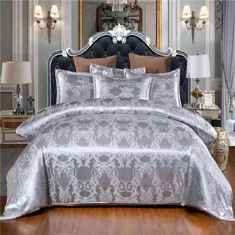 Satin Jacquard Classical Pattern Style Quilt Cover And Pillowcase