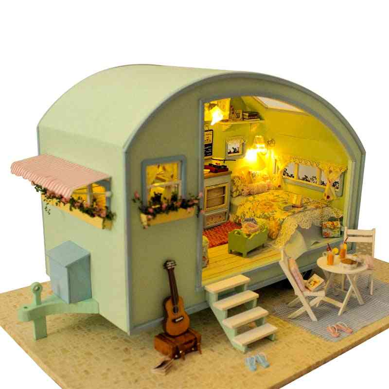 Wooden Doll Houses Miniature And Furniture Kit For
