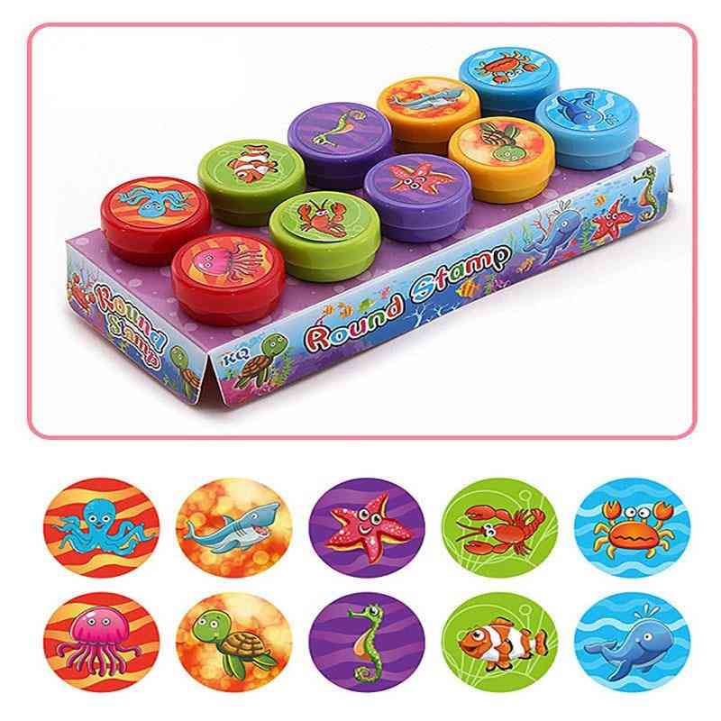 10 pz / set francobolli giocattolo per bambini animali del fumetto frutta traffico sorriso bambini per scrapbooking stamper - a