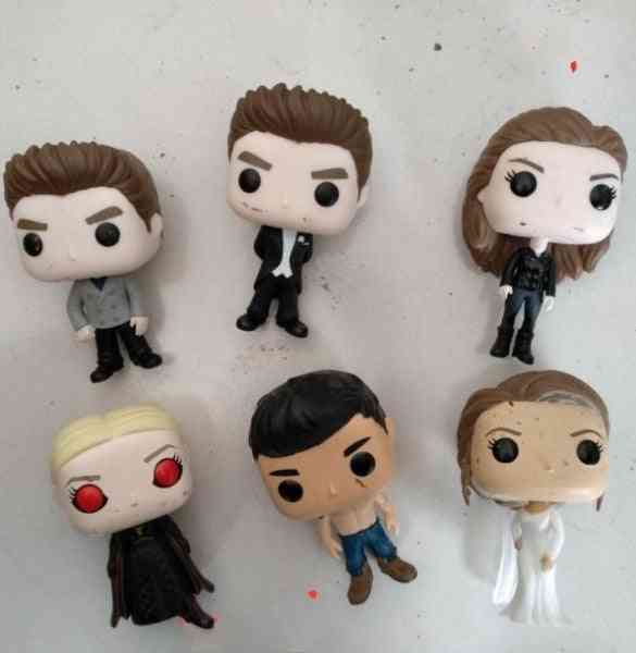 The Twilight Saga - Action Figure Collectible Model Toy