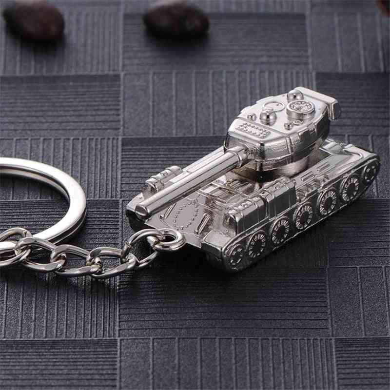 Kreatív férfi népszerű játék tankok harckocsi medál kulcstartó lánc férfi ajándéktárgyak