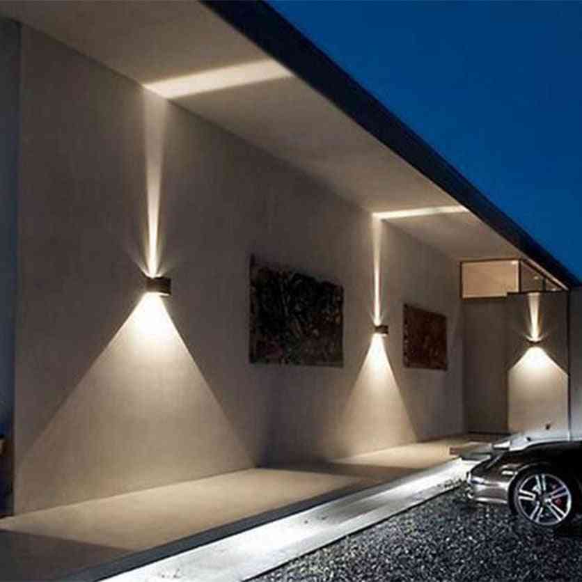 12 W nastaviteľné, horné a dolné nástenné svetlo pre exteriér, záhradu, verandu, spálňu