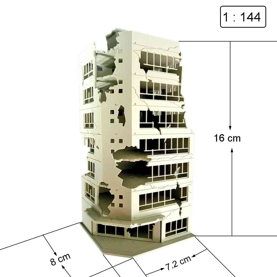 Zandtafel verwoest gebouw model - slag beschadigd - 1ratio 100
