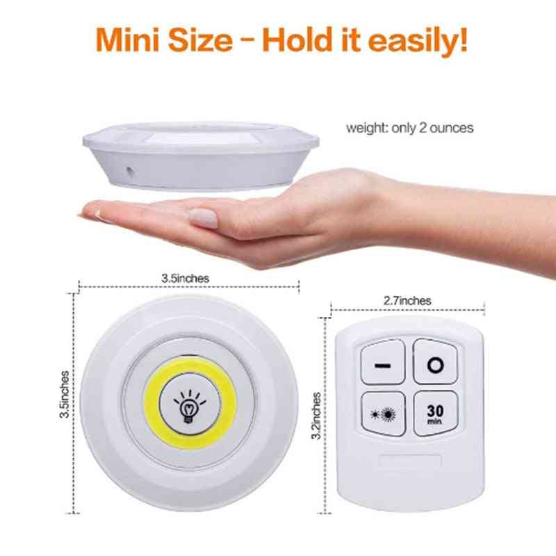 Dimbare led-onderkastverlichting met afstandsbediening, led-kastverlichting op batterijen voor badkamerverlichting in de garderobe