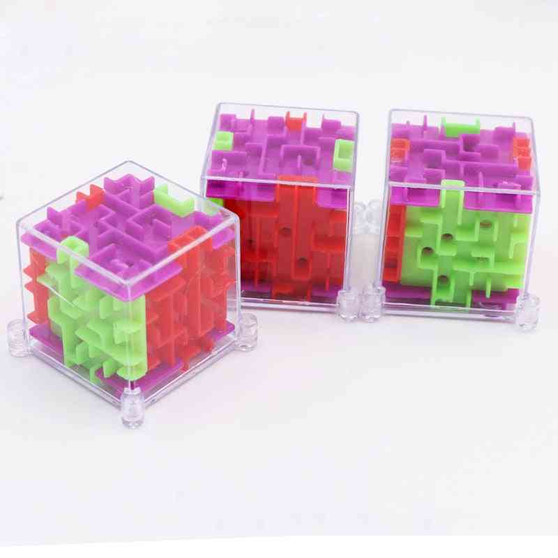 Türelem játékok 3d kocka puzzle labirintus játék