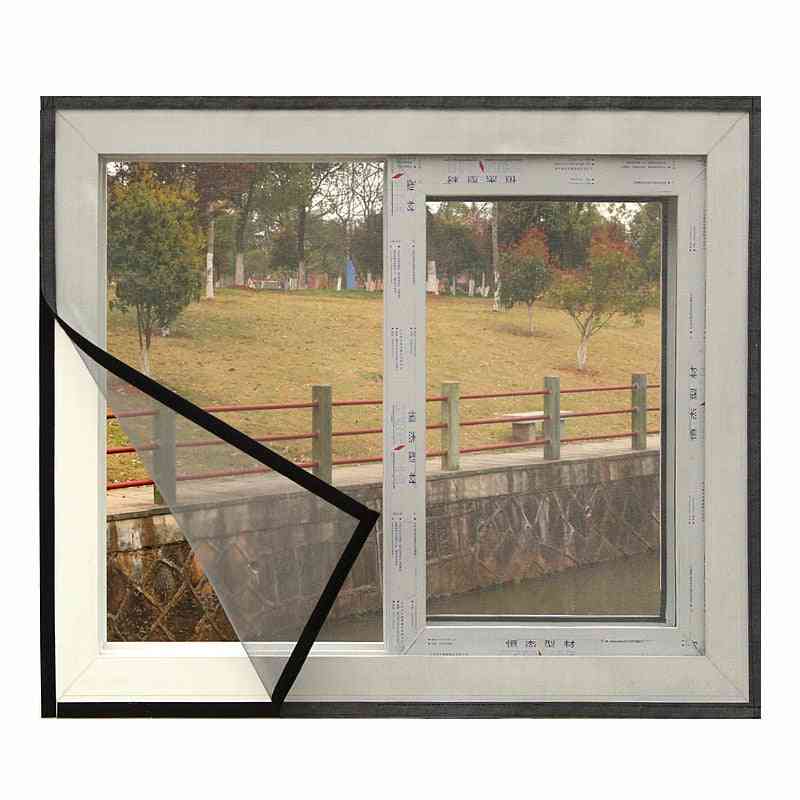 Moskytiéry na sieťky na okná - samolepiaci neviditeľný jednoduchý záves na dvere
