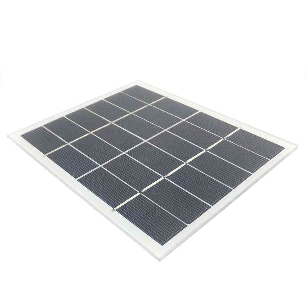 Stabilizátor polykrystalického solárního panelu - poklad pro nabíjení mobilního telefonu