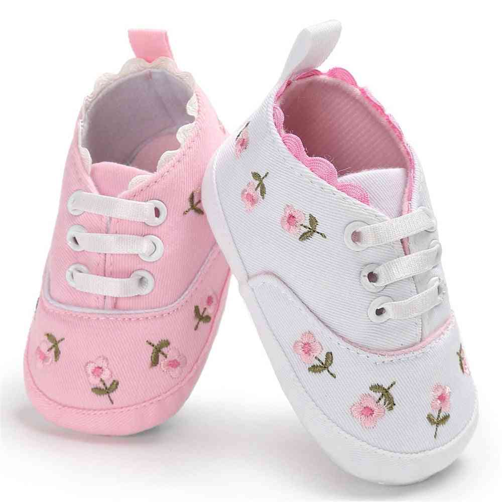 Flower Embroidery,  Soft Sole Crib Causal Shoes