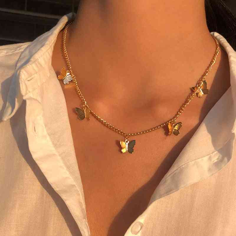 Colgante de mariposa de cadena de oro, collar de gargantilla, collares de declaración de mujer, collar de regalo de joyería de playa bohemia