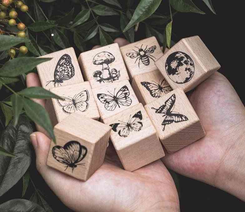 Vintage erdei herbárium sorozat bélyegek, kreatív pillangó növény
