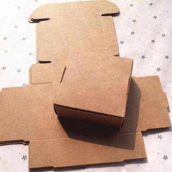 Scatola di carta da imballaggio regalo in bianco da 50 pezzi, scatola di imballaggio per bomboniere in carta kraft