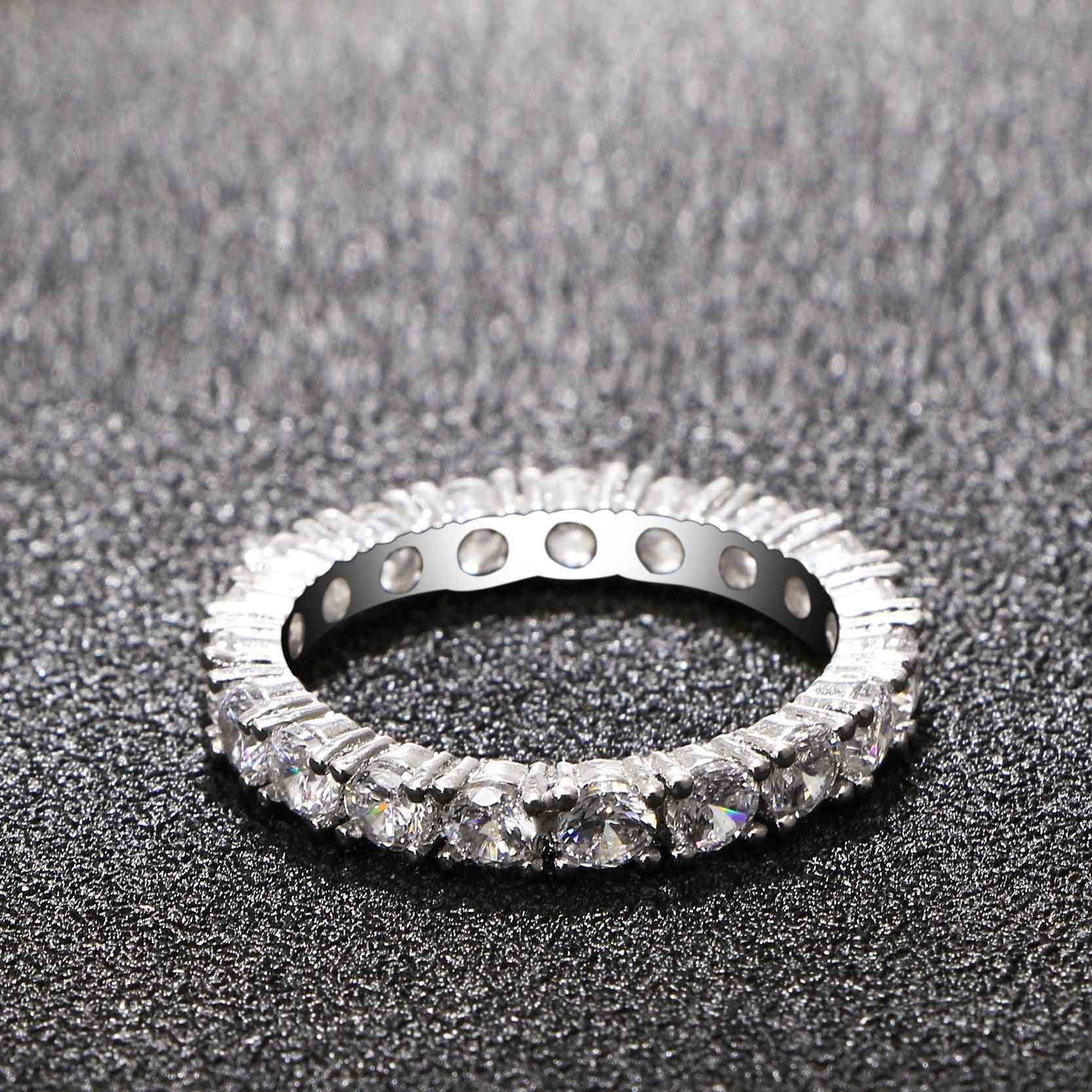 מעוקב זירקוניה טבעת בצורת ייחודי לנשים