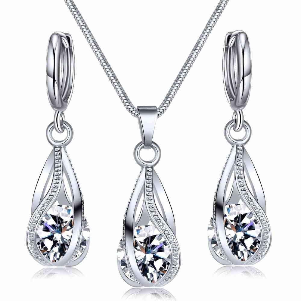 Set di gioielli in cristallo con orecchini con zirconi decorati