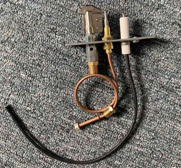 Gas Universal Pilot Burner With Piezo Wire Thermocouple Thread