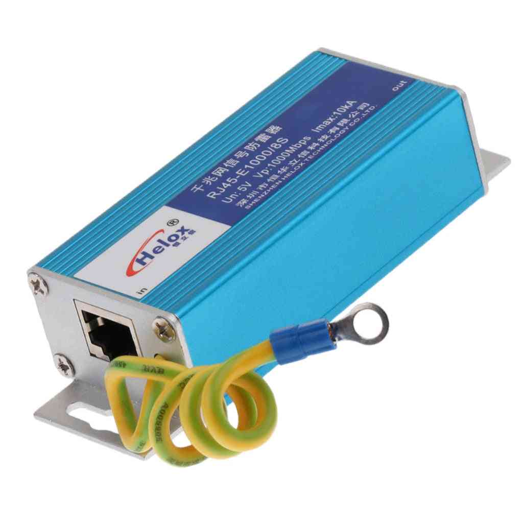 Ethernet lan 1000 mb / s zabezpieczenie przeciwprzepięciowe rj-45 do ochrony przed piorunami i piorunami