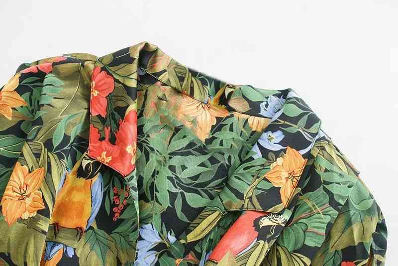 ženske liste tropskega cvetja tiskajo siamske obleke