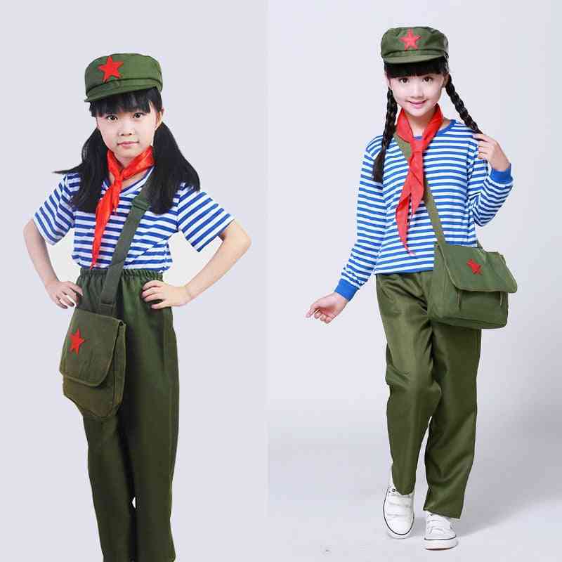 Scouting legeruniform voor, militaire kostuums optredens kleding
