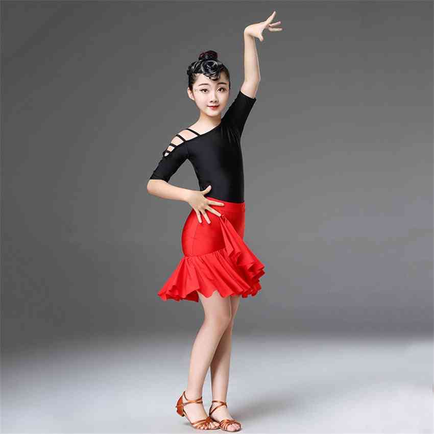 Dievčenské šaty na spoločenský tanec latinského strihu, strapcová tanga sukňa tango