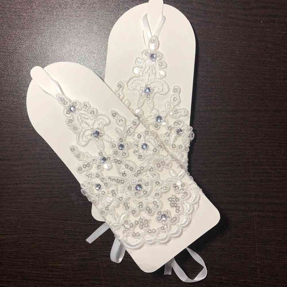 Floral Applique With Beaded Sequins Short Bridal Gloves