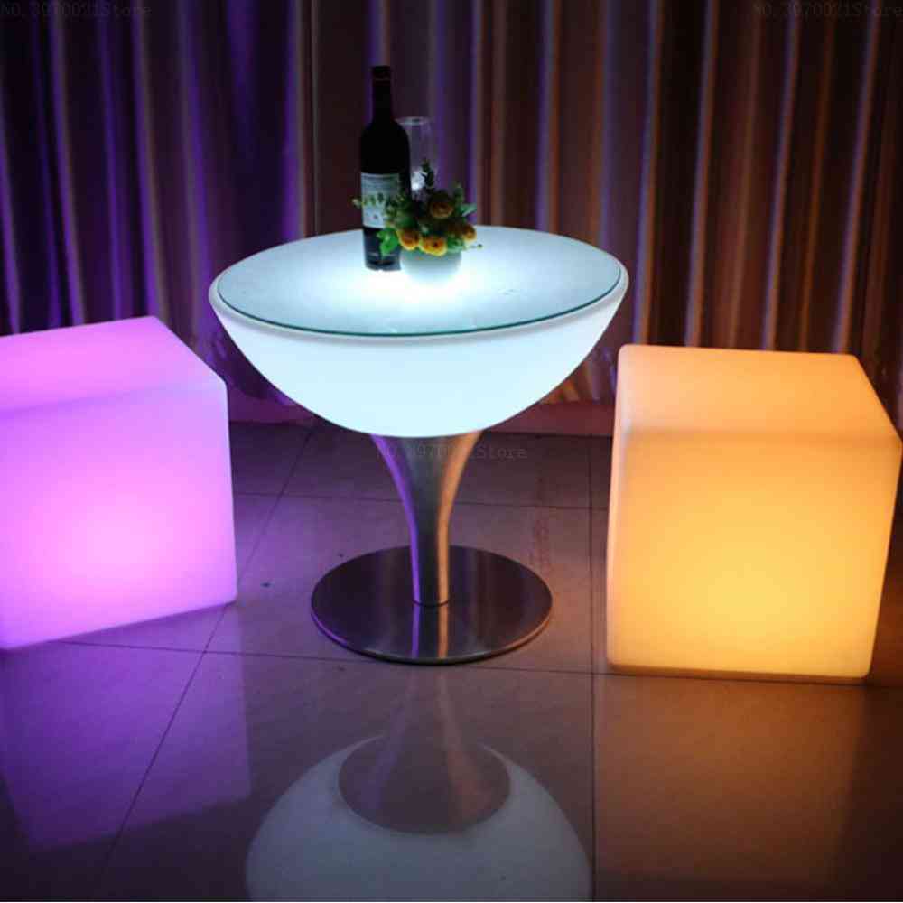Led barová stolička, svetelné kocky na diaľku meniace sa bočné stoličky