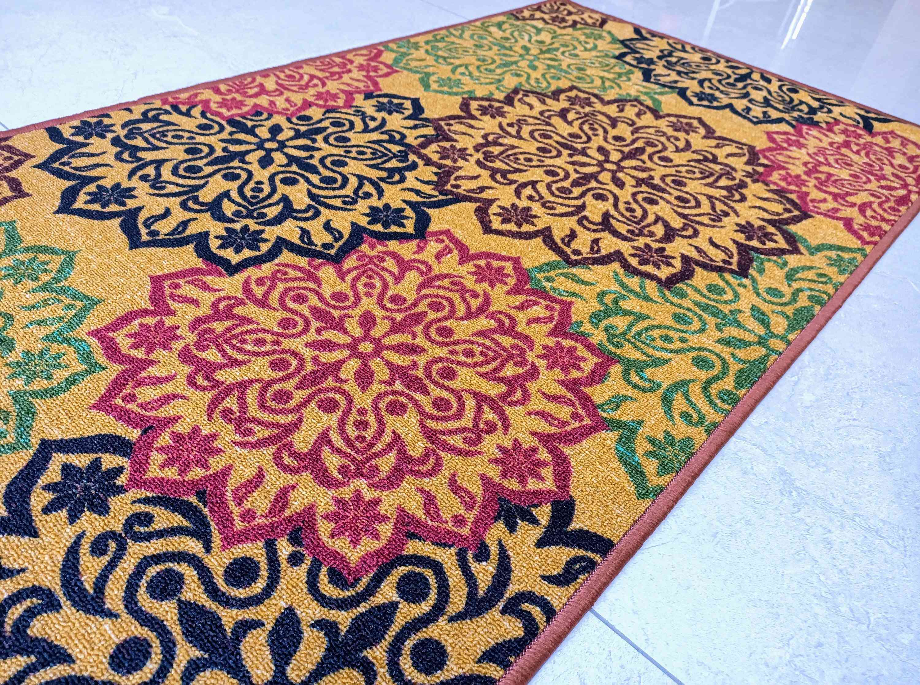 Estilo de decoración dorada, poliéster, alfombra / corredores pequeños antideslizantes