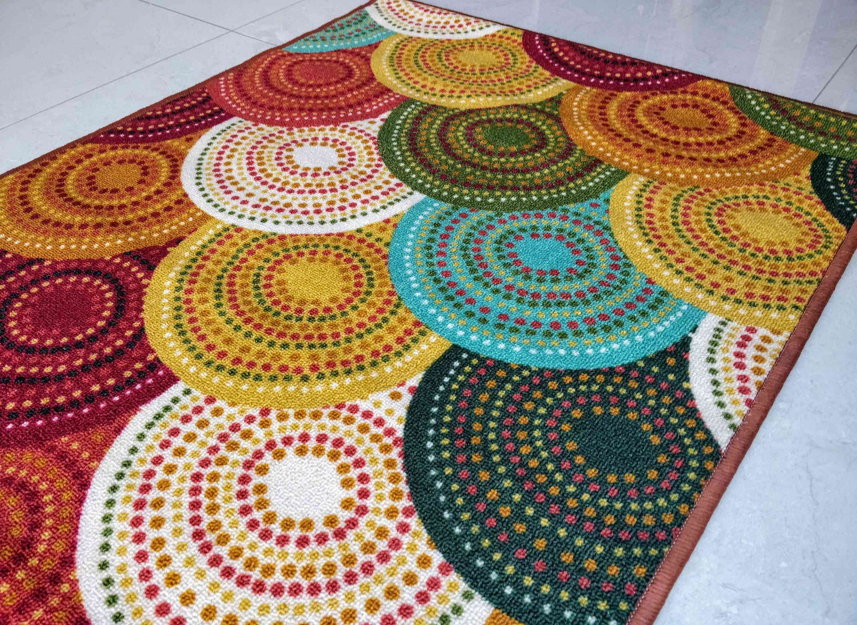 Halksäker liten matta - (flerfärgad) polyestermatta