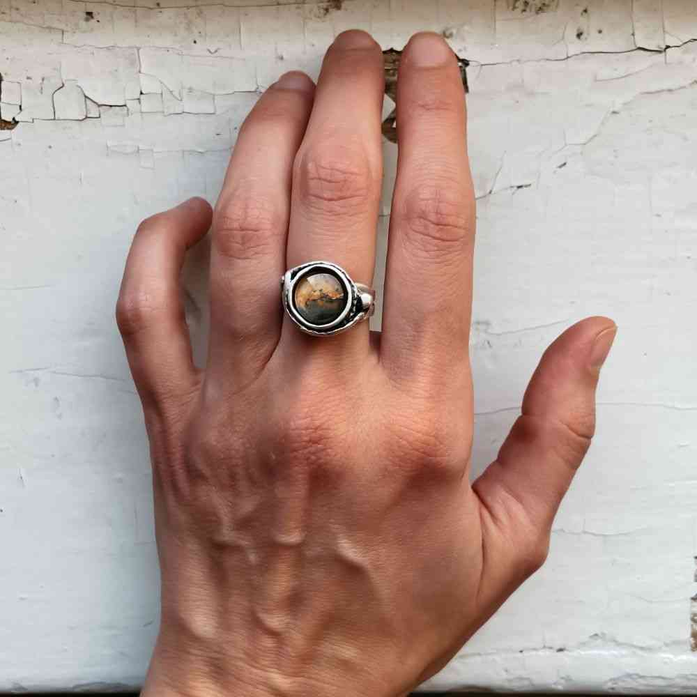 Nakit - ogrlica, uhani in prstan