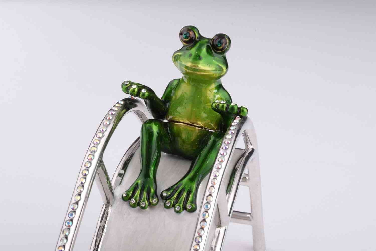 Two Frogs Riding Slide-trinket Box