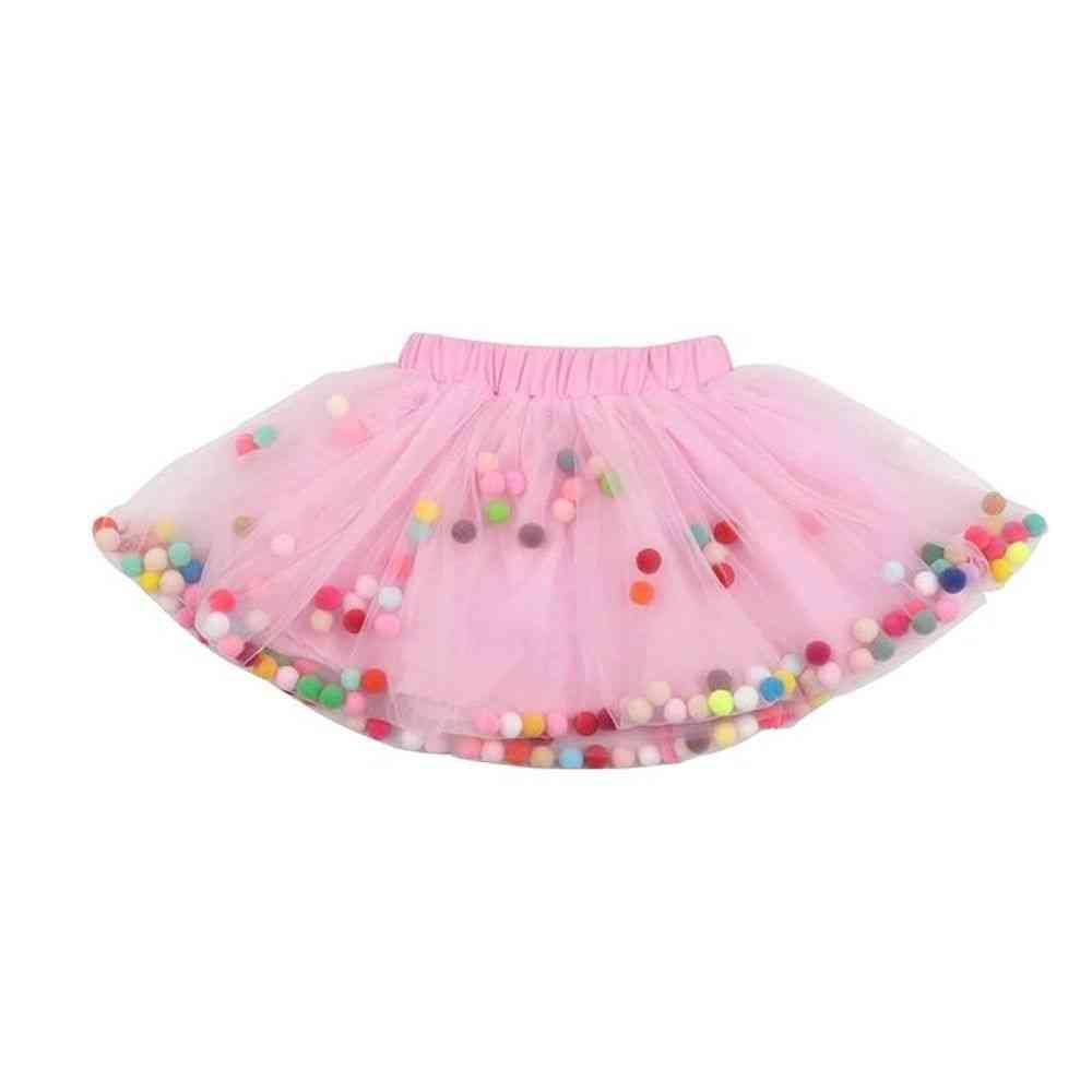 Kjol med flerfärgade bollar