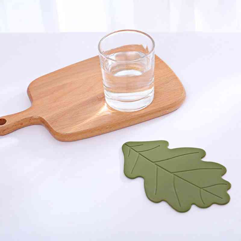 Oak Leaf Coaster