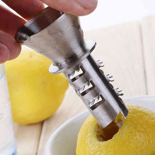 Citronový ruční odšťavňovač