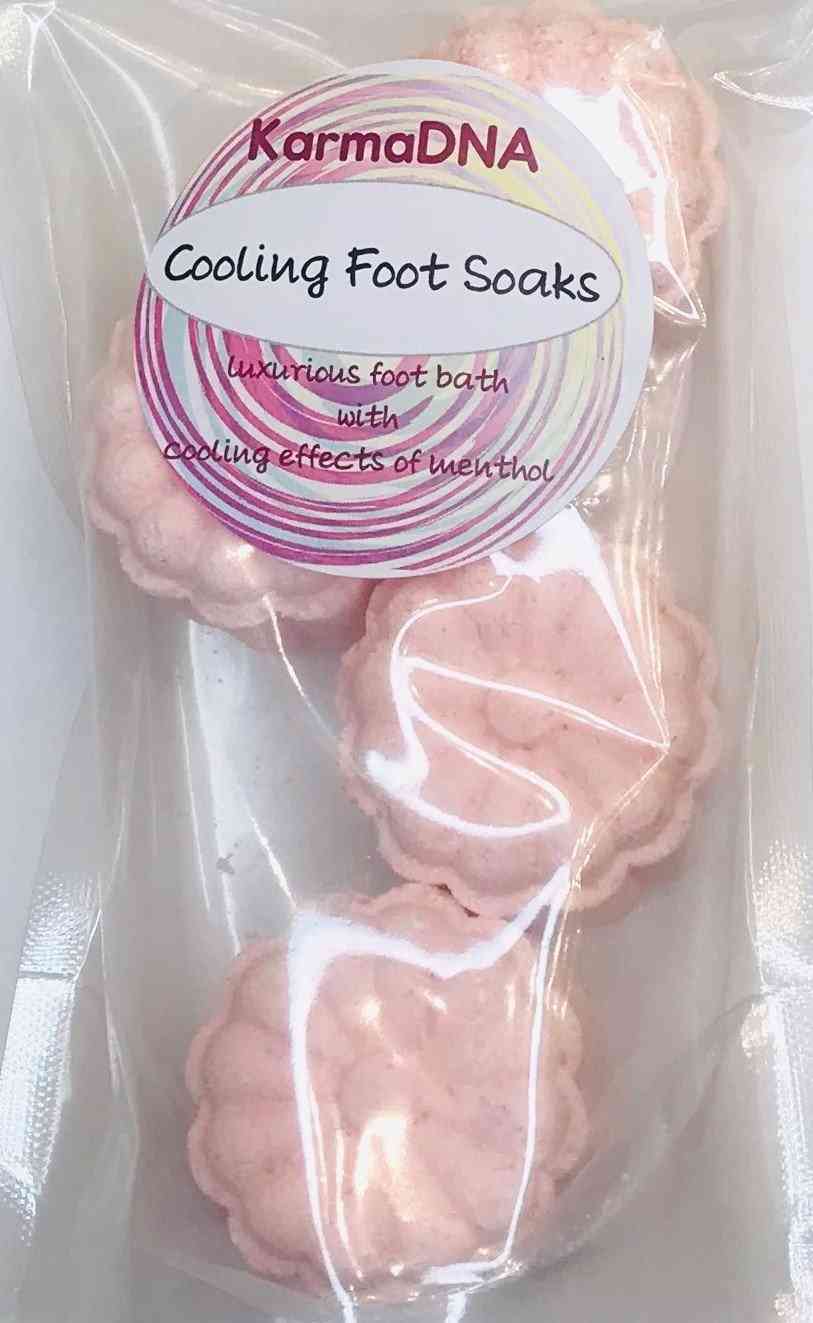 Cooling Foot Soaks With Tea Tree And Peppermint
