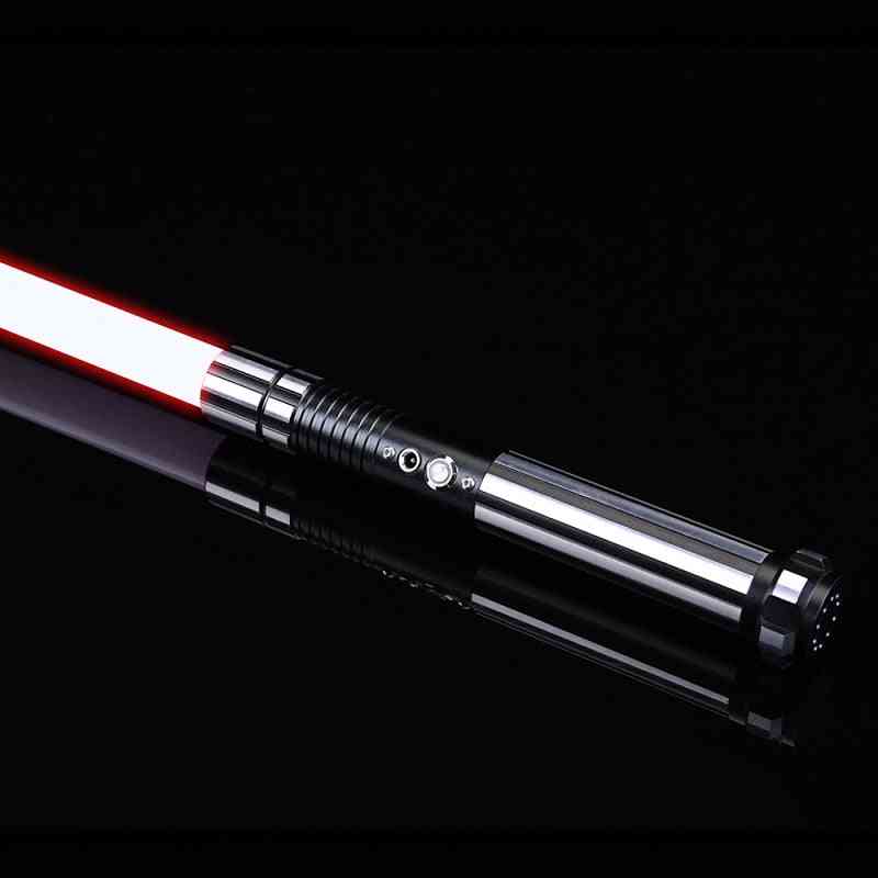 Spada laser rgb: lama da duello pesante con 12 tipi di colori chiari, impugnatura in metallo blaster