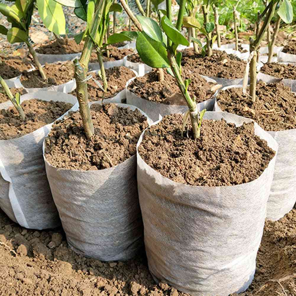 100pcs sacs de pots de semis non tissés biodégradables de différentes tailles