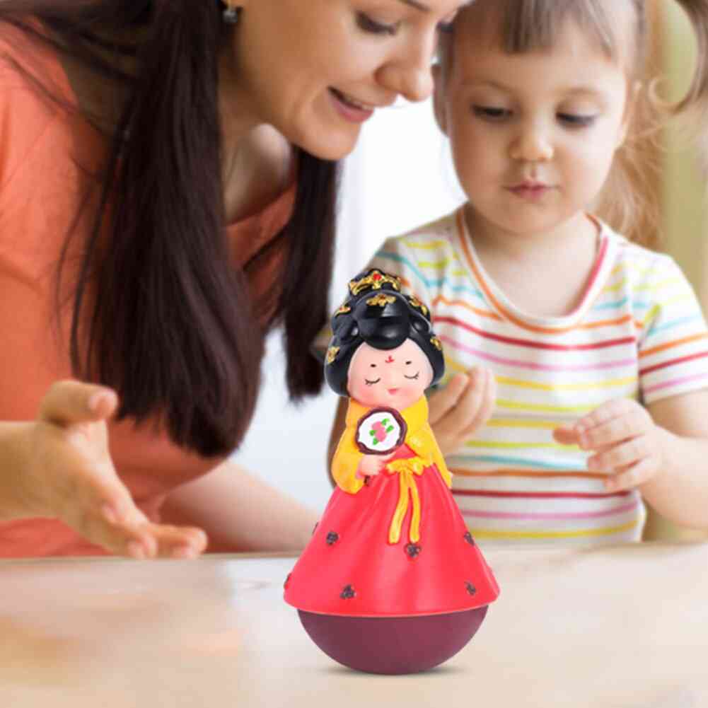 Roztomilá dívka v šatech ozdoba řemesel figurka domácí pokoj kancelářský stůl dekorace děti hračka domácí přívěsek
