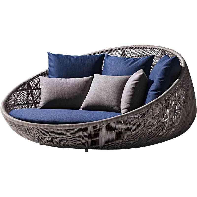Home Leisure- Outdoor Patio, Garden, Rattan Daybed With Cushion