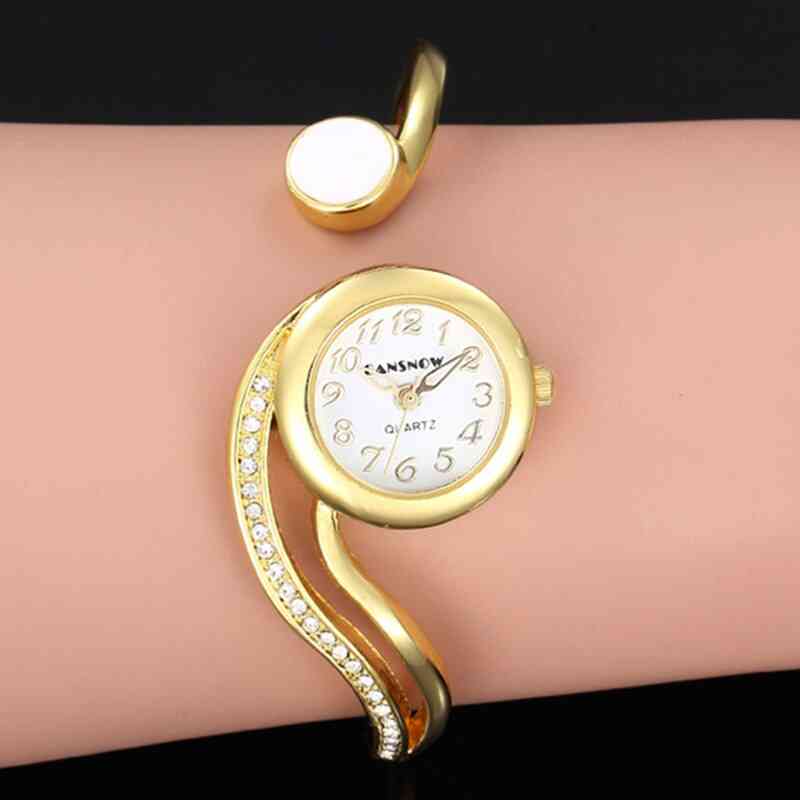 Gold Silver Small Dial Quartz Wristwatch's