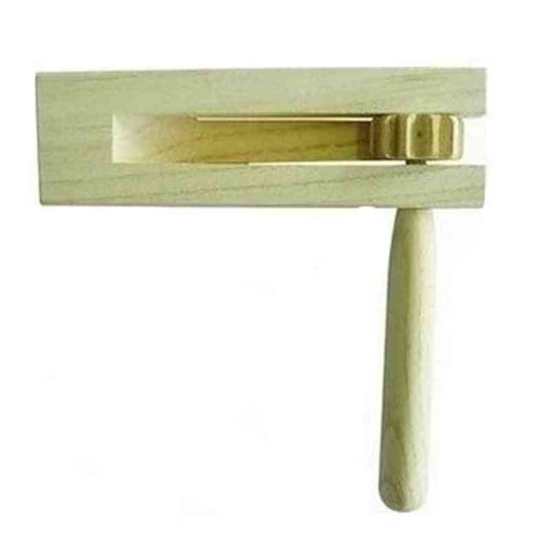 Wooden Spinning Ratchet, Noise Maker, Grogger, Traditional For Parties, Sports Events And Celebrations