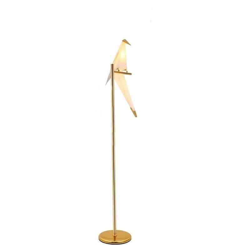 Moderné papierové vtáky, stojacia lampa, LED stojaca lampa, žiarovky do obývačky.