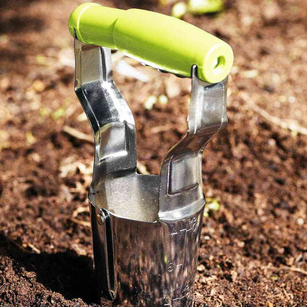 Maatalouden istuttamisen taimet työkalut, puutarhan kädessä pidettävä kylvökone, vihannekset siirretty liikkuva kasvien työkalu