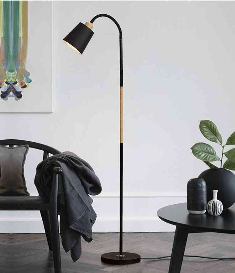 Seisova yksinkertainen e27 -lattianurkka -seisova lamppu ja lukuvalo