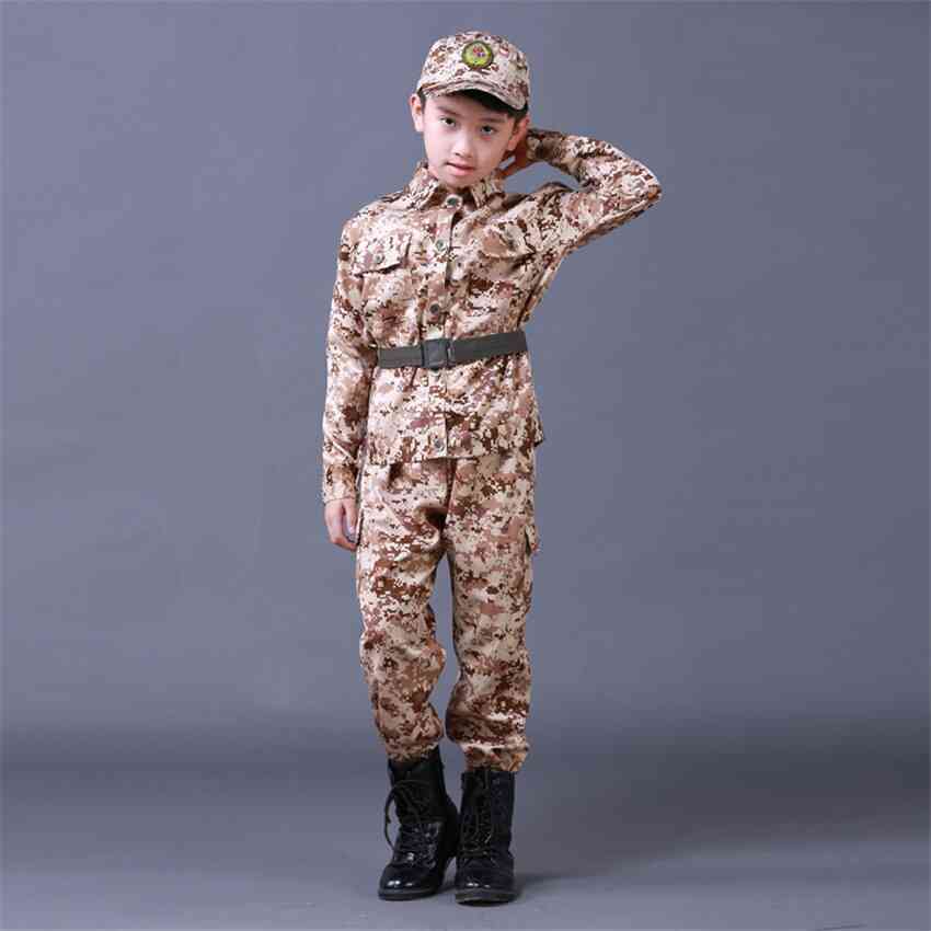 Militäruniform för barn