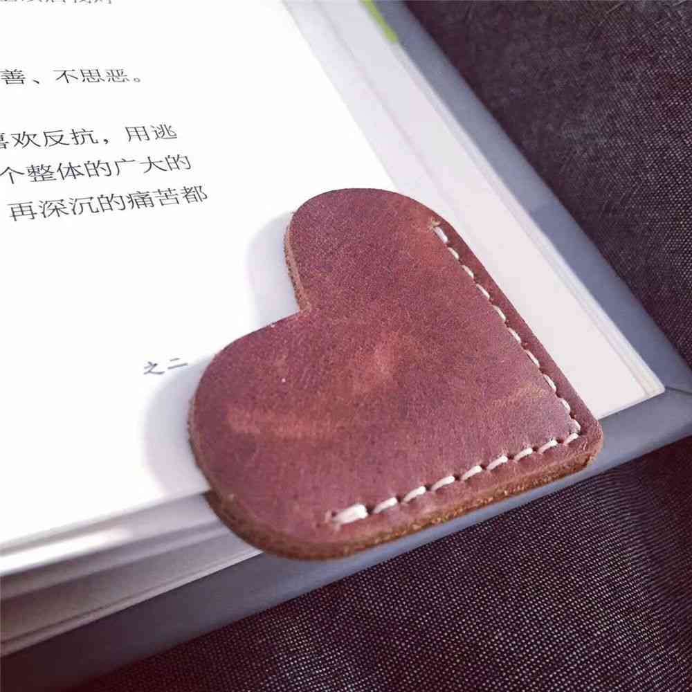 Leather Bookmark Vintage Paper Clips Love Heart Design Book Mark