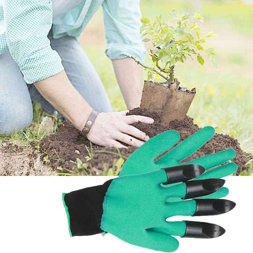 Plastic Garden Genie Rubber Gloves With Claws