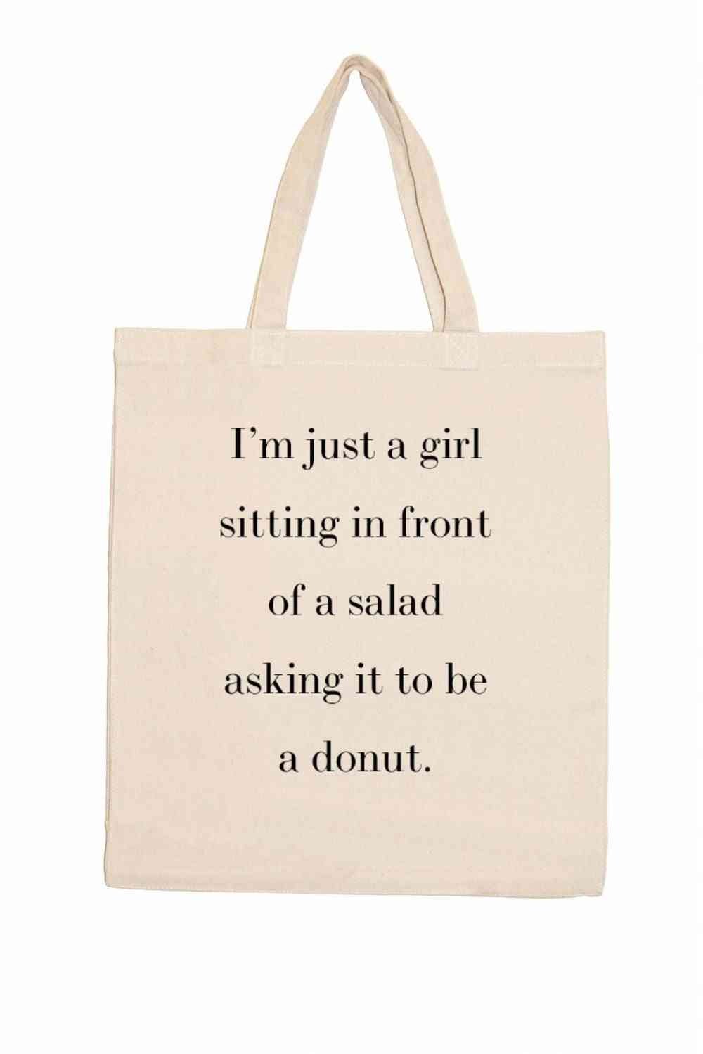Olen vain tyttö, joka istuu salaattilaukun edessä